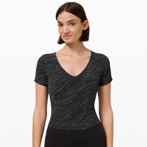 Lululemon Nulu Cropped Slim Yoga Top